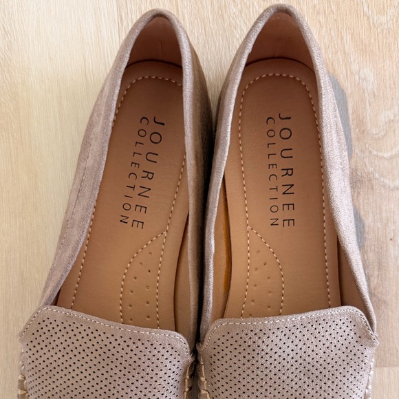 NEW NEW JOURNEE COLLECTION HALSEY MOCCASINS LOAFERS FLATS - Picture 4 of 9